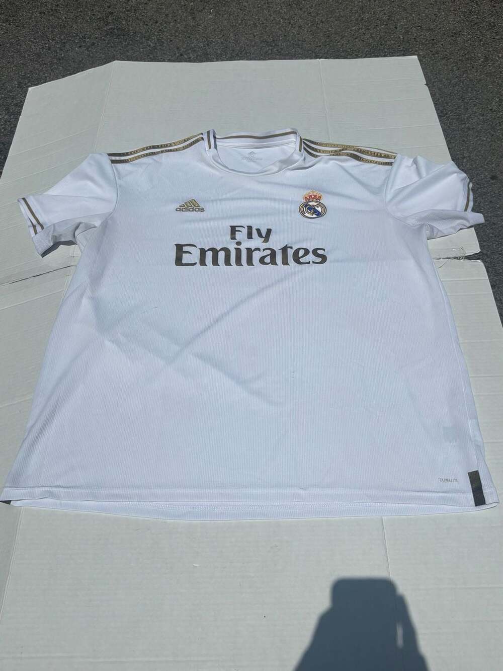 Adidas Embroidered Real Madrid Fly Emirates Soccer Jersey Size 2XL *pen stain*